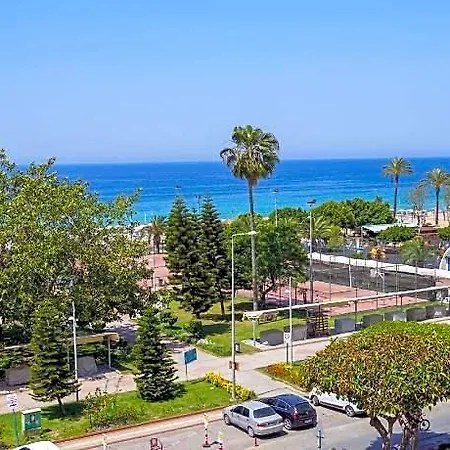 Hotel Anna Queen 3*
