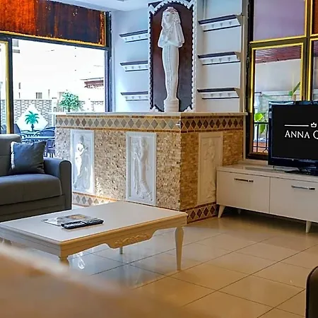 Hotel Anna Queen